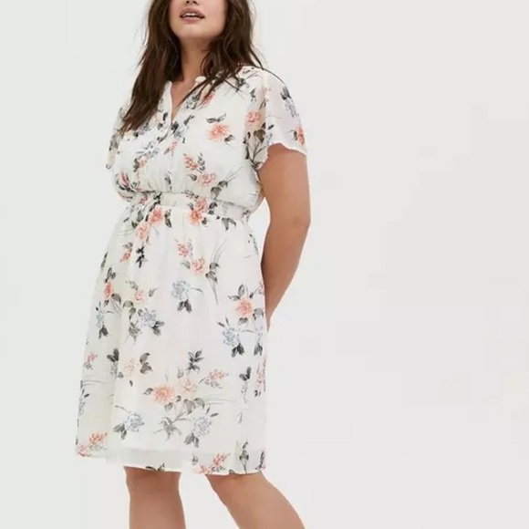 Torrid White Floral Chiffon Ruffle Button Down Skater Dress NWT Size 12 - Picture 2 of 13
